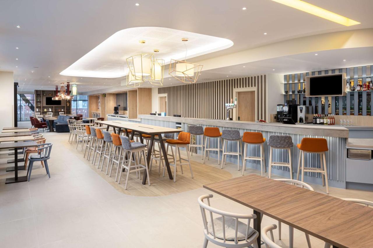 Hampton By Hilton Rochdale Hotel Buitenkant foto