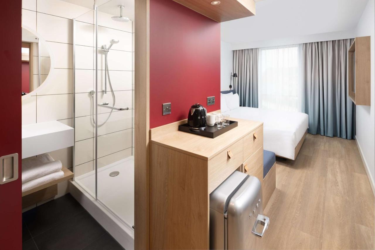Hampton By Hilton Rochdale Hotel Buitenkant foto